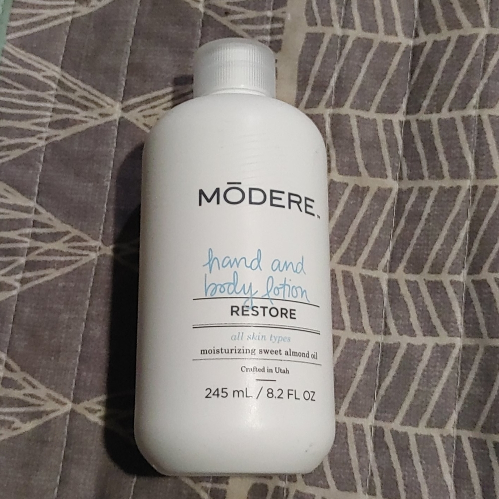 Modere hand and body lotion